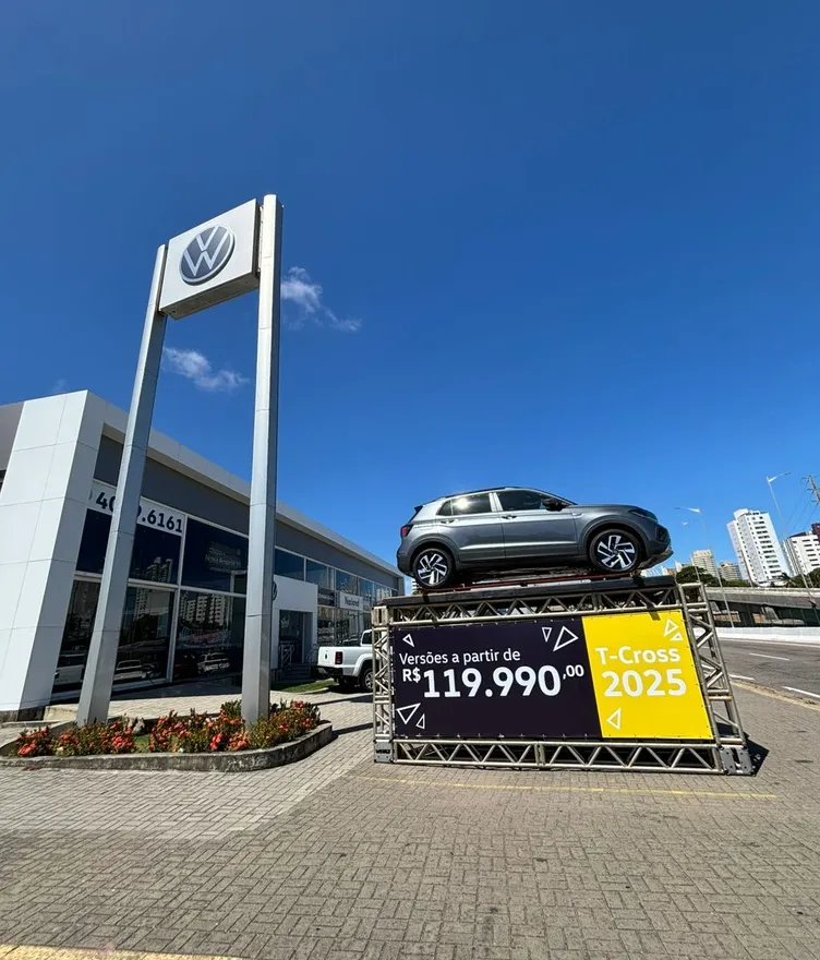 Estrutura de lançamento de produto montada pela Mix em concessionária